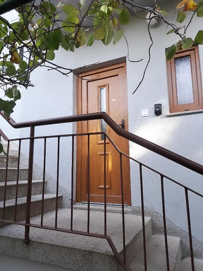 Apartment Luana Pula 0*,